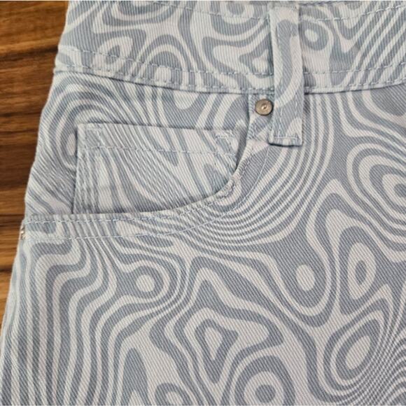 RSQ Women’s Shorts High Rise Y2K Pop Dopamine Print Statement Pattern Blue Sz 25 - Picture 7 of 12